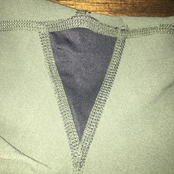 Large-Free People Movement High Rise 7/8 Genesis Secret Moss Green Leggings - Picture 14 of 17